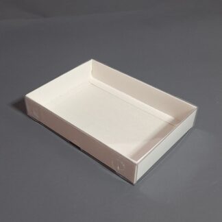 Коробка Белая 14х10х2,5 см