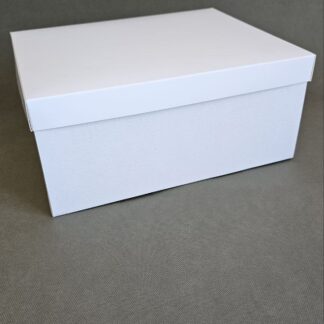 Коробка белая 25*20*11 см