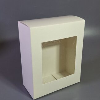 Коробка Белая 16х20х8 см