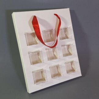 Коробка Белый + кубики 9шт 27*22*2,5 см