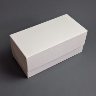 Коробка белая 18*9*8 см